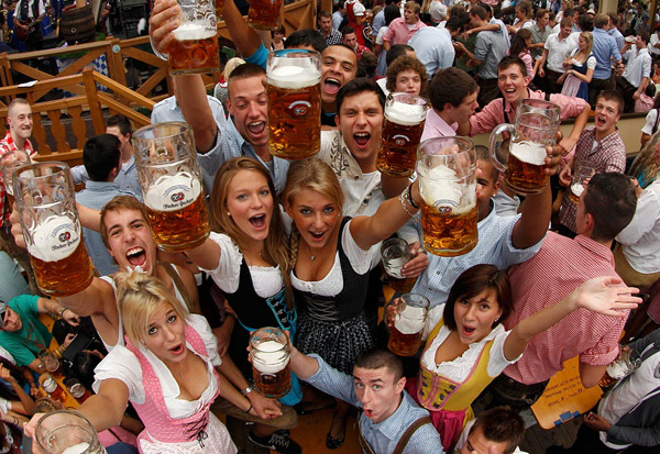 Октоберфест 2010 — самый большой пивной праздник