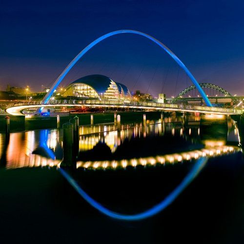 Мост Gateshead Millennium