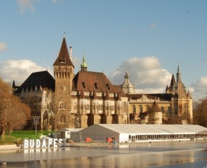 Замок Вайдахуняд – жемчужина Будапешта. Фотоотчет