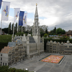 Парк "Мини Европа" в Брюсселе -- ни в сказке сказать, ни пером описать