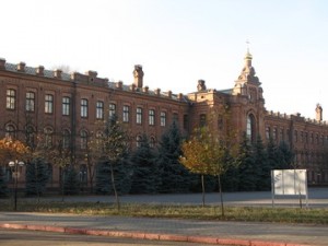 Старинные здания Военного института в Одессе
