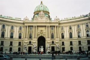 Замок Hofburg - на перекрестке веков