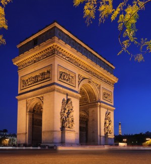Триумфальная арка в Париже - самая большая в мире (Париж)