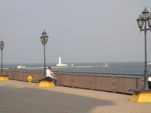 Морской вокзал, вид на Воронцовский маяк (Одесса и область)