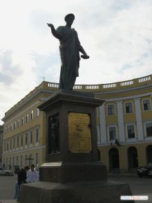 Памятник Дюку де Ришелье - символ города (Одесса и область)