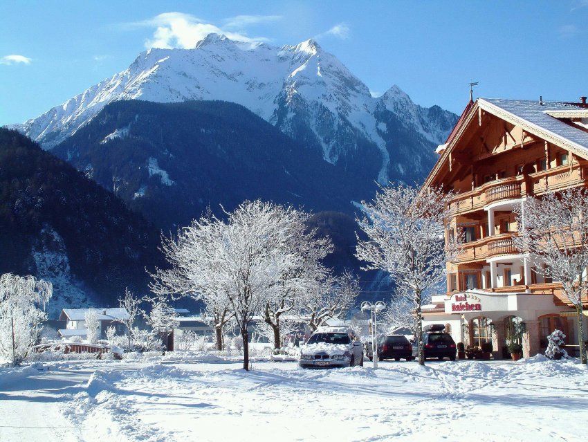 Фото достопримечательностей Австрии: Майрхофен — один из самых популярных курортов австрийских Альп