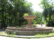 Красивый, но заброшенный фонтан в парке Шевченко. Хотелось бы увидеть его рабочим (Одесса и область)
