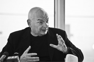 Жан Нувель (Jean Nouvel), архитектор барселонского Торре Агбар (Барселона)