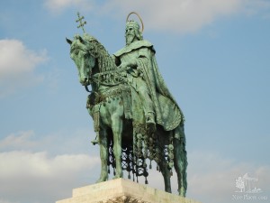 Памятник Иштвану Великому в Старой Буде (Будапешт)