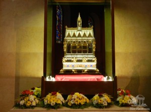 Святыня Базилики - мощи правой руки Святого Стефана - основателя Венгрии (Будапешт)