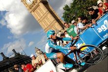 В 2007 году велогонка начинается в Лондоне (Франция)