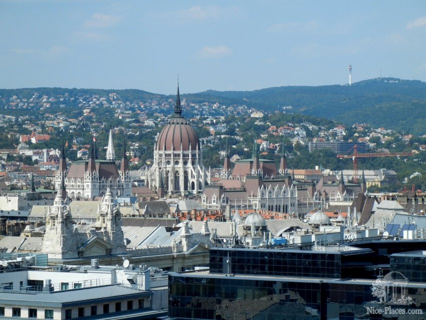 Фото достопримечательностей Будапешта: Вид на Пешт с базилики Св. Иштвана
