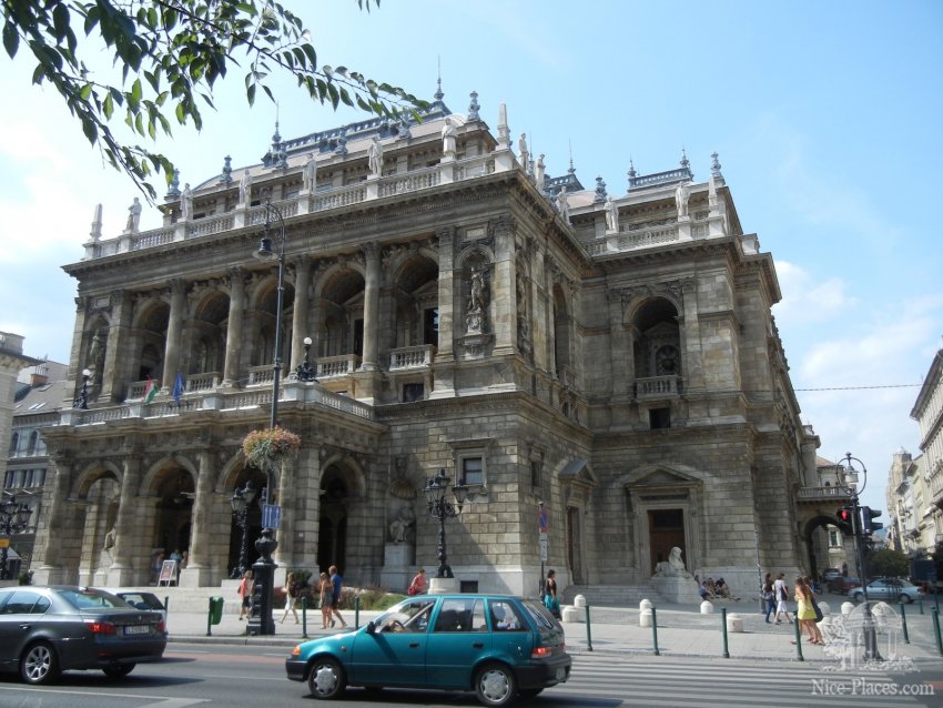 Фото достопримечательностей Будапешта: Оперный театр Будапешта