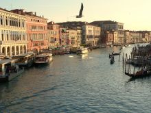 Вид с моста Риальто на канал Гранде (Венеция)