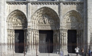 Западный портал Шартрского собора (Франция)