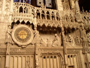 Детали готической архитектуры собора (Франция)