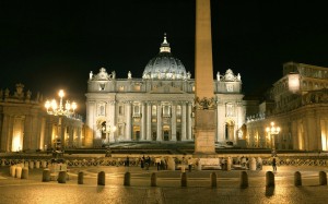 Собор Св. Петра в ночной подсветке (Рим)