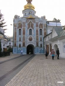 Троицкая Надвратная церковь (Киев и область)