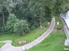 Сад при монастыре - очень красиво и уютно (Киев и область)