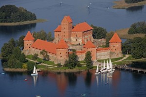 Тракайский замок в Литве (Прибалтика)