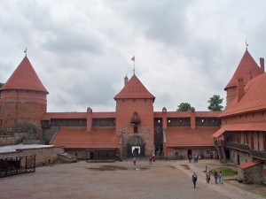 Внутренний двор Тракайского замка (Прибалтика)