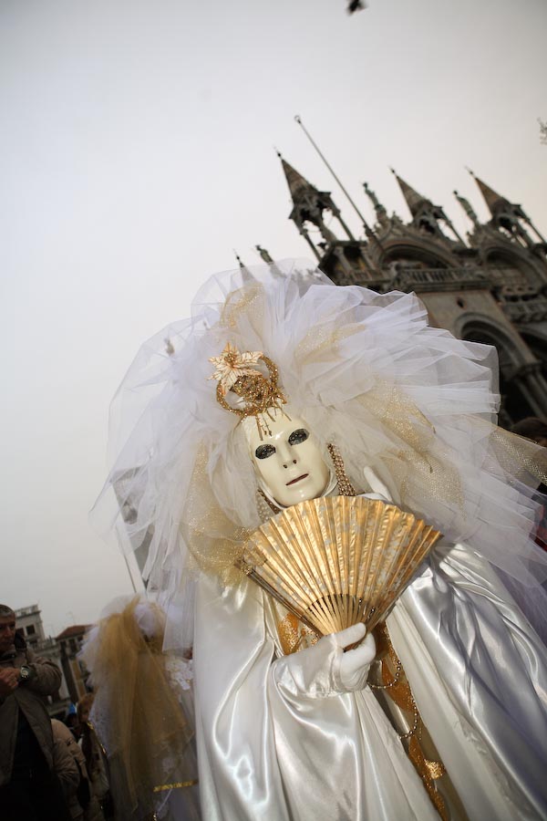 Венецианский карнавал и его история