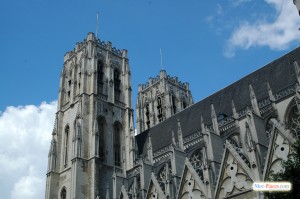 Башни собора Святого Михаила (Брюссель)