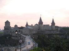 Старая крепость перед закатом (Каменец-Подольский)