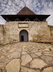 Бендерские ворота Хотинской крепости (Хотин)