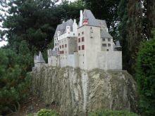 Замок Ганербенбург, Эльц, Германия (Брюссель)