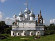 Тутаев. Крестовоздвиженский собор, самый большой в городе (Золотое Кольцо России)