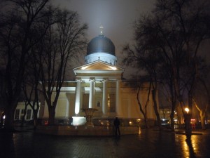 Кафедральный собор Одессы в ночной подсветке (Одесса и область)