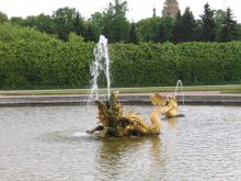 "Межеумный" фонтан в Верхнем саду (Санкт-Петербург и область)