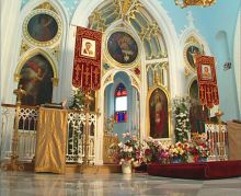 Внутри готической капеллы в Петергофе (Санкт-Петербург и область)