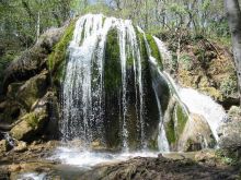 В сезон дождей водопад "Серебряные струи" еще более красив (Крым)