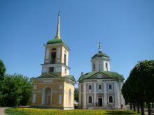 Церковь и колокольня в усадьбе Кусково (Москва и Подмосковье)