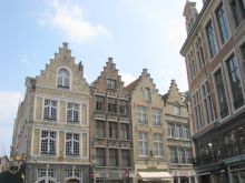 Вот примерно из таких домиков состоит Брюгге - старейший город Бельгии (Бельгия)