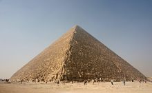 Пирамида Хеопса в Гизе (Египет)
