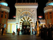 Отельный развлекательный дворцовый комплекс "1001 ночь" (Египет)
