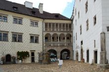 Внутренний двор крепости Йиндржихув-Градец (Чехия)