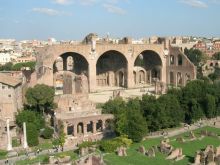 Самое большое здание Римского форума - базилика императора Максенция (Рим)