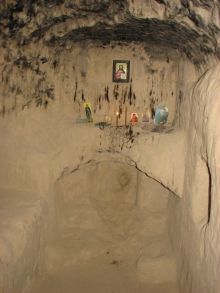Пещерные кельи Китаевской пустыни (Киев и область)