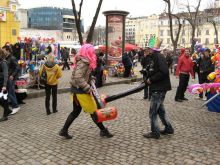 Бои надувным оружием — повсеместно на улицах (Одесса и область)