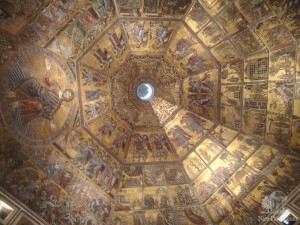 Вид на купол Санта Мария-дель-Фьори изнутри (Флоренция)