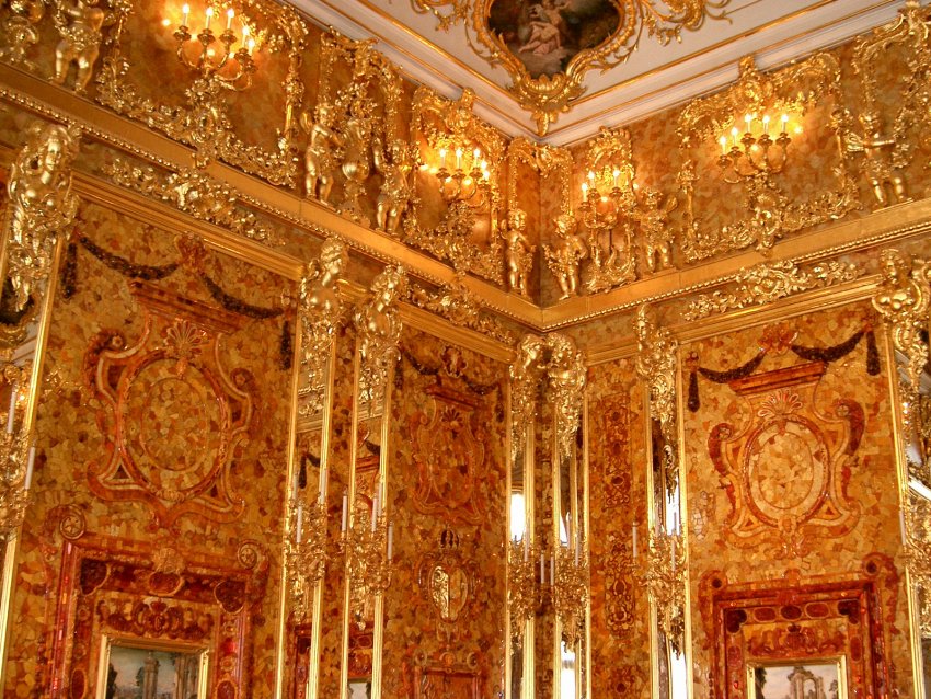 Фото достопримечательностей Санкт-Петербурга и области: Янтарная комната в Екатерининском дворце в Царском селе