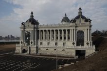 Здание министерства сельского хозяйства РТ или Дворец Земледельцев (боковой фасад) (Татарстан)