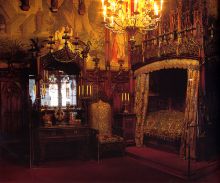 Спальня Людвига II в замке (Германия)