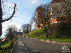 Дорога к Вавельскому замку (Польша)