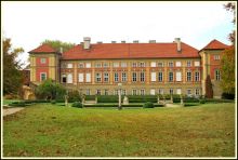 Замок Любомирских в дворцово-парковом комплексе Ланьцута (Польша)