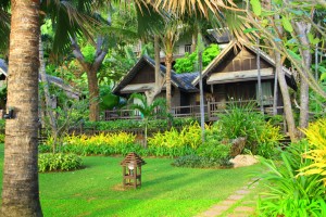 Домики-бунгало для туристов на острове Самет (Тайланд)